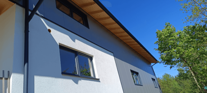 Realisierung von PVC-Fenstern REHAU SmartLine + Classic