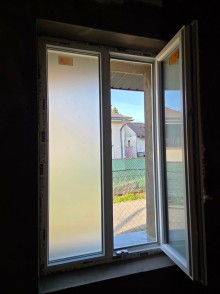 Kunststofffenster mit Milchglas