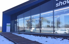 Wir haben einen neuen Showroom und ein logistisches Zentrum geöffnet